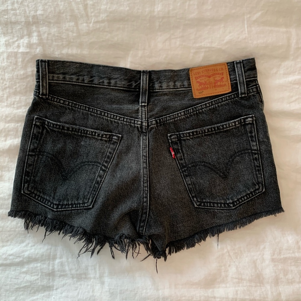Black Denim Levi’s shorts